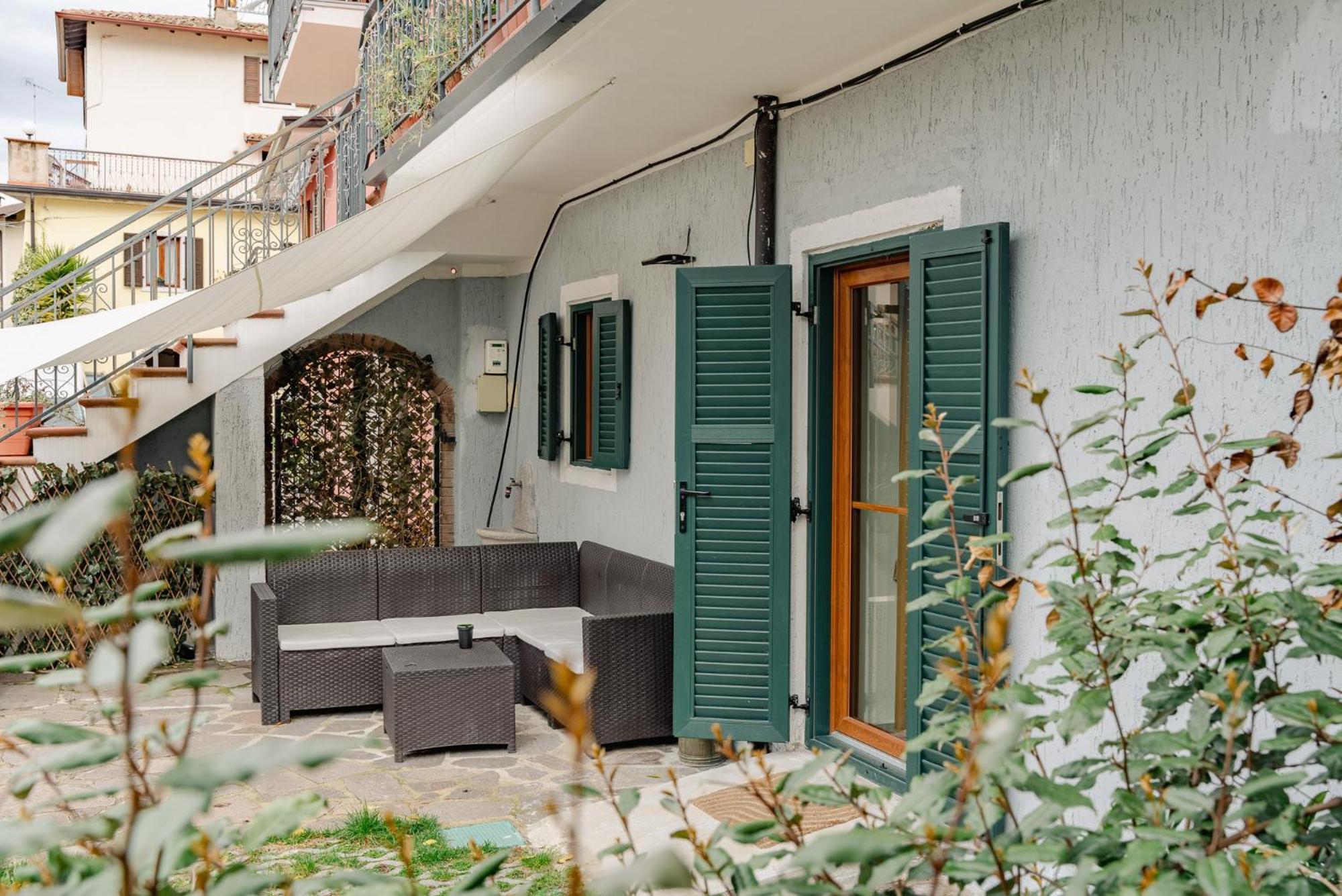 Casa Anastasia With Private Patio By Gardadoma Apartment Brenzone sul Garda Exterior photo